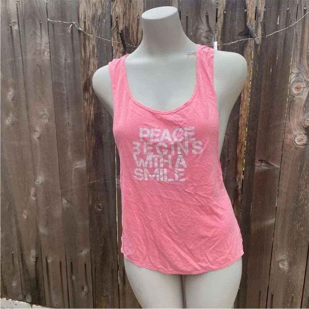Be love Pink Sleeveless Top with Graphic Print size small